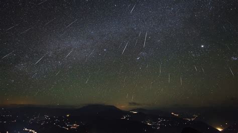 Geminid Meteor Showers To Begin Tonight When And Where To Watch In