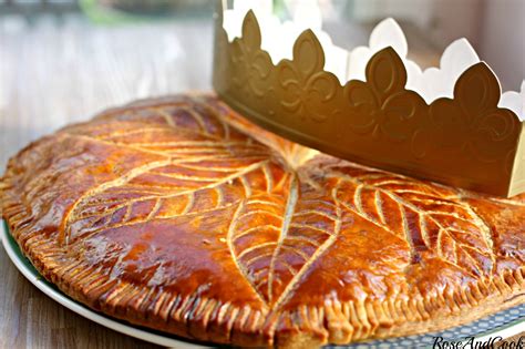 Une Galette Des Rois Pour 8 Pers Pour Moins De 35€ Recette Rose