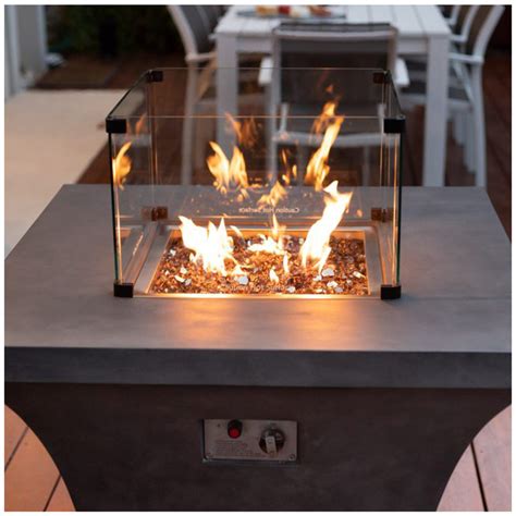 You have no lid to close or vents to open, so you have less say of how hot the heat is. Backyard Elements Square Gas Fire Pit with Fire Glass ...