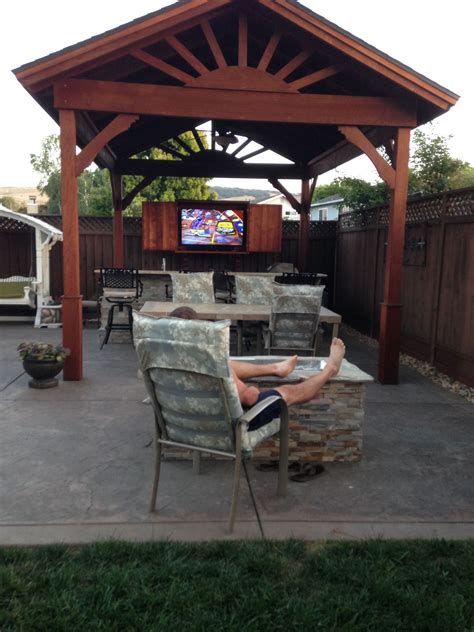 Open Air Theater How To Create An Entertaining Outdoor Movie Diy