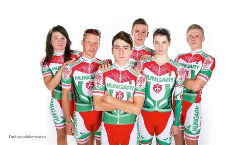 Fordulójában oroszország legjobbjai ellen lép pályára a magyar válogatott. Magyar válogatott - GESU Bikewear