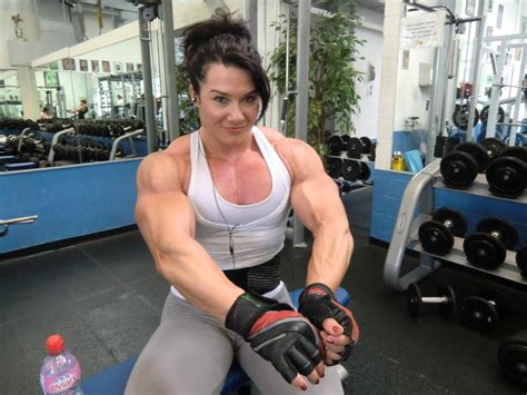 Romanian Female Bodybuilder Alina Popa Bodybuilding Wallpapers Ufc Ring Girls