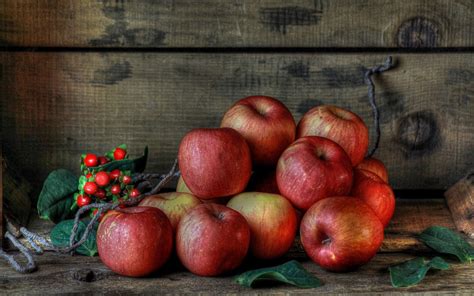 Red Apple Wallpapers Images