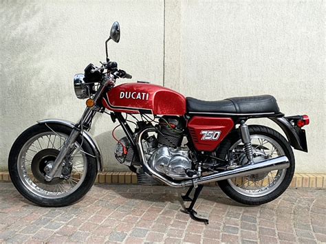 Ducati 750 Gt 1972 à Vendre Chez Classic Motorbikes