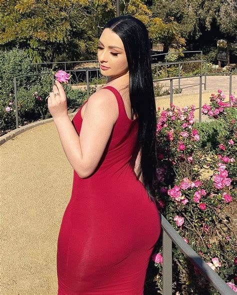 Viktoria Kay On Instagram “fashionnovacurve Fashionnovapartner Happyvday 💋🌹 ️” Tight