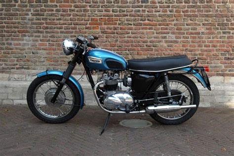View our range, find a dealer and test ride a triumph icon today. Triumph - T100S Tiger Daytona 500 cc - 1970 - Catawiki