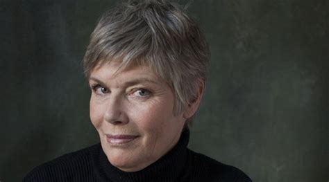 Kelly Mcgillis Wasnt Asked To Reprise Her Role In Top Gun Maverick