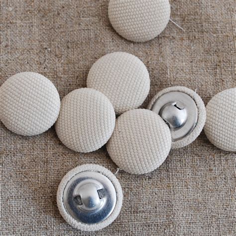 100 Fabric Covered Buttons Beige 14cm 2cm 28cm Sizes