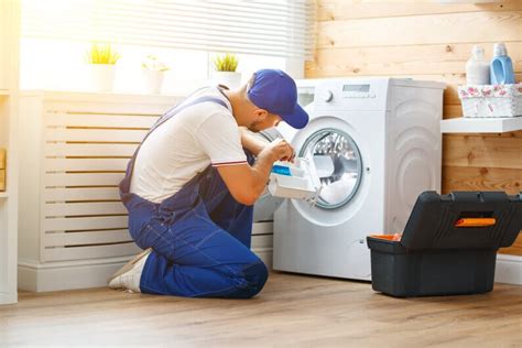 Warning Signs That Your Washing Machine Needs Servicing By A Trained