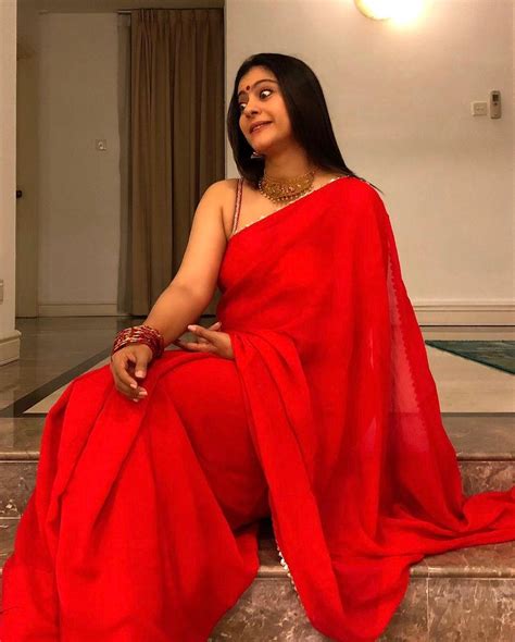 Kajol Devgan Dazzles In Red Saree Says Still In Xmas Mode Bridaltweet Wedding Forum And Vendor