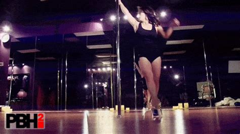Sexy Pole Dancing Gifs That Will Perk Up Any Day