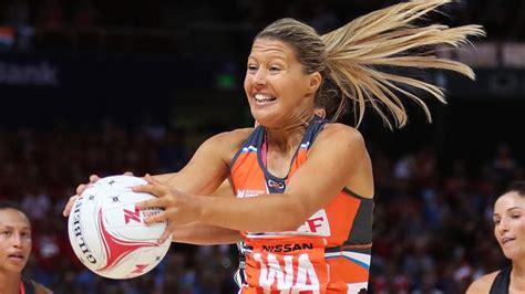 Super Netball 2017 Sarah Wall Draws Advice From Injured Kim Green