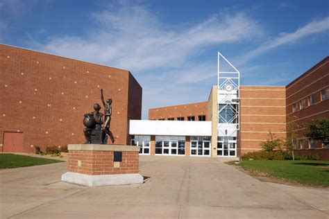 Willmarschool Kandiyohi County And City Of Willmar Minnesota