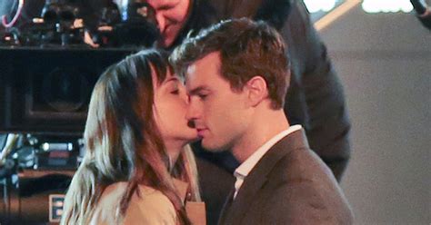 Pięćdziesiąt Twarzy Greya Pierwszy Pocałunek Na Planie Filmu Film