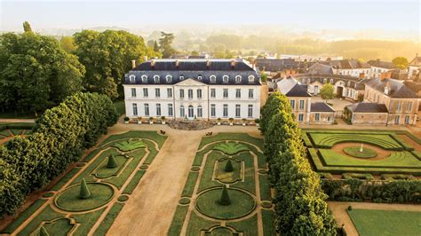 Look Inside Timothy Corrigans Palatial Estate In Frances Loire Valley