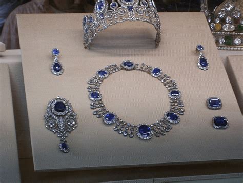 The Lost Royal Jewels Of Marie Antoinette