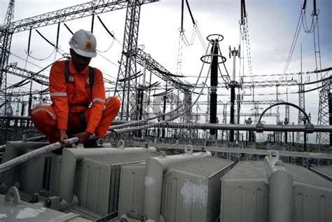 / pengawasan pemasangan baru jaringan pju kabupaten . Teknisi Listrik Pln Bojonegoro : Ini yang Wajib Dilakukan ...