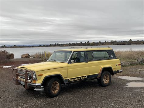 Assuming the wheels do no slip and spin out of control, the following two examples of car motion describe how the differential works. Jeep Wagoneer Questions - how does the 4-wheel drive work ...