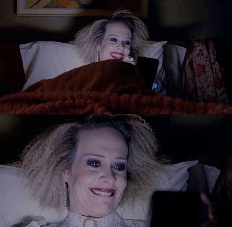 Sarah Paulson Meme Sarah Paulson In Bed Sally Joins Twitter Know Your Meme