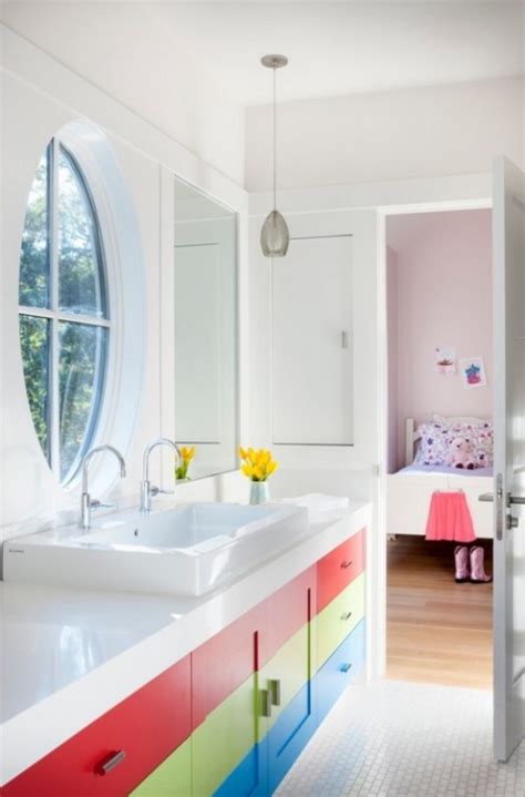 Remember that at the end of the day, a perfect design is the one that is most likely a compromise between what your kid. 30 Really Cool Kids Bathroom Design Ideas | Kidsomania