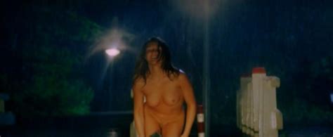 Nude Video Celebs Carice Van Houten Nude Halina Reijn Nude De Passievrucht 2003