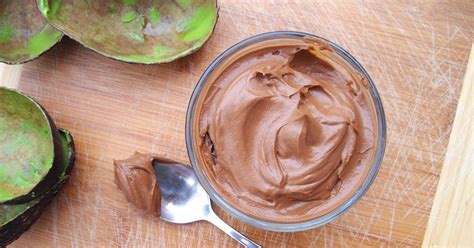 Or if you're serving it for breakfast, stir in some unsweetened greek rich and velvety smooth, this whipped avocado chocolate mousse is quick and easy to make, but tastes so indulgent yet healthy! The Fat Burning, Inflammation-Busting Chocolate Avocado ...
