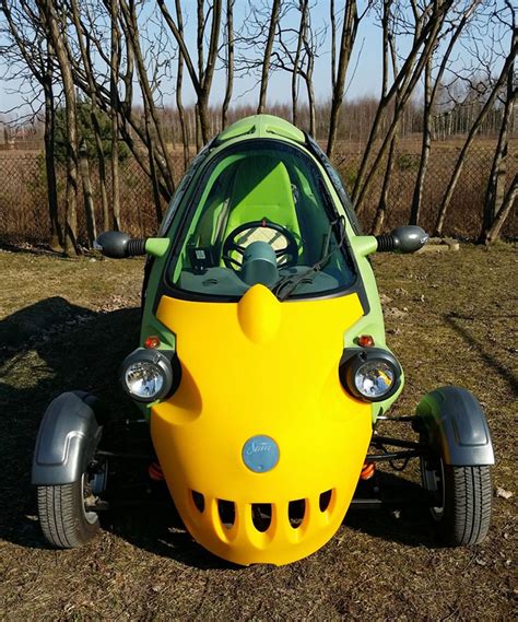 Sam Is A Bug Eyed Three Wheeled Two Person Electric Vehicle