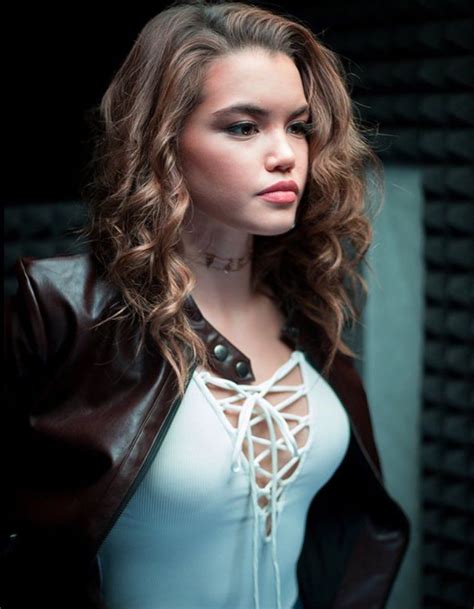 Paris Berelc Is An American Actress And Model She Is Known For Her Roles As Skylar Storm In The