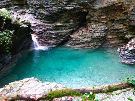 La Grotta Azzurra Di Mel Come Arrivare Nellangolo Segreto Del Veneto