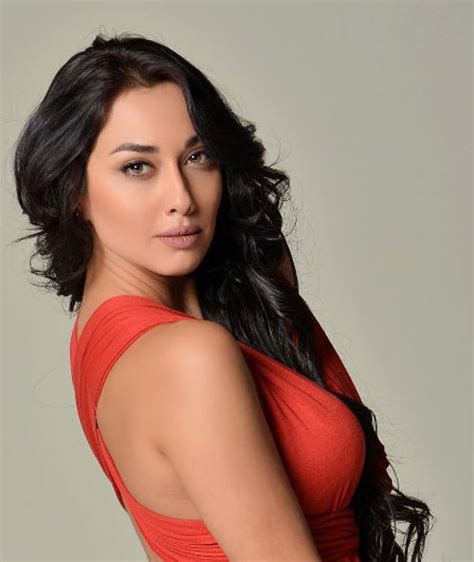 Iran Politics Club Sadaf Taherian Unveiled 2 Sexy Shots Persian Actress Model