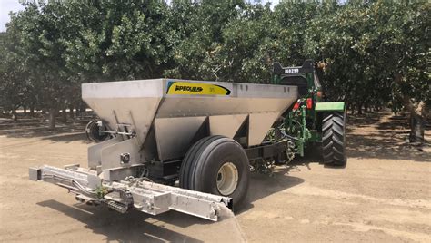 Sf5 Fertilizer Spreaders Ag Products Pequea Machine