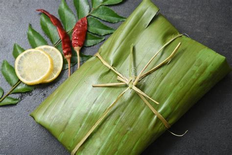 Pazham pori is a all time favourite kerala snack with nendram drop in hot oil and deep fry till golden brown on both sides. Karimeen Pollichathu, Fish Baked In Banana Leaf, Indian ...