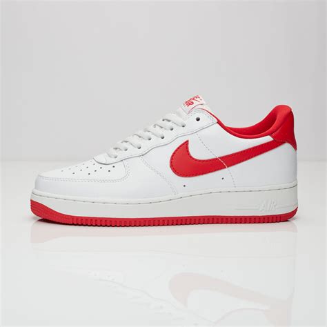 How to bar lace nike air force 1 | nike air force 1 bar lacing styles. Nike Air Force 1 Low Retro - 845053-100 - Sneakersnstuff ...