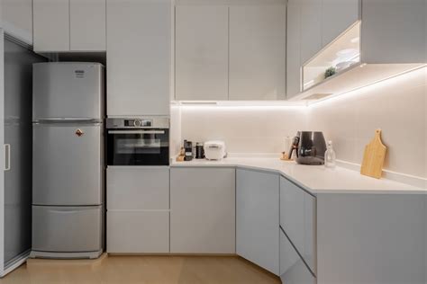 Minimalist Kitchen At Pasir Ris Drive 6 By U Home Interior Design Pte