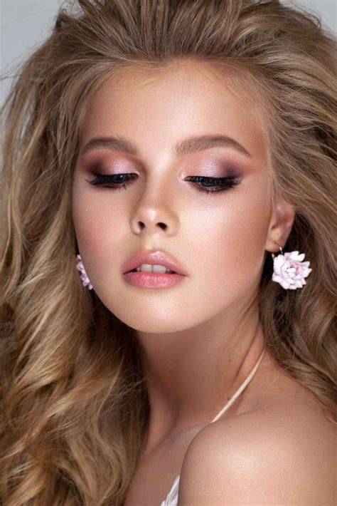How To Do Natural Looking Prom Makeup Makeupview Co