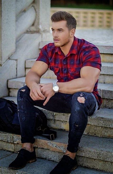 Men Ripped Jeans Outfits 18 Tips How To Wear Ripped Jeans