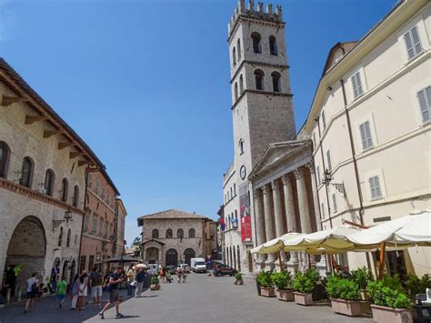 5 Must Visit Towns In Umbria Italy Wunderhead Travel Blog