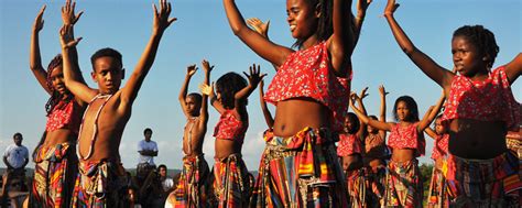 Cultura Africana Resumo Influência No Brasil Dança Música Arte Povos