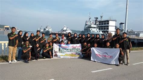 Bahagian kokurikulum & kesenian perpaduan melalui kokurikulum) aras 3, blok e9, kompleks e pusat pentadbiran. Jabatan Sukan, Kokurikulum & Kebudayaan (JSKK) Politeknik ...