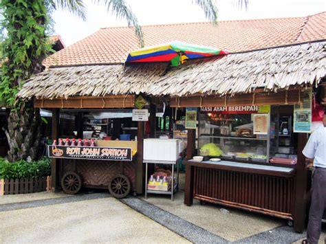 These are the spices of life i hope to share with you and hope you will be able to discover yours. Menarik Di Penanggah Food Court @ Taman Warisan Pertanian ...