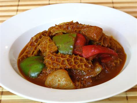 Browse through an expansive range of beef honeycomb tripe snacks, meals and frozen items. Duck Soup Easy: Curry Tomato Beef Tripe (咖哩番茄牛柏葉, Gaa3 ...
