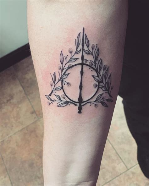 Harry potter deathly hallows temporary tattoo! Pin by Rochelle Morales on Tattoos | Harry tattoos, Harry ...