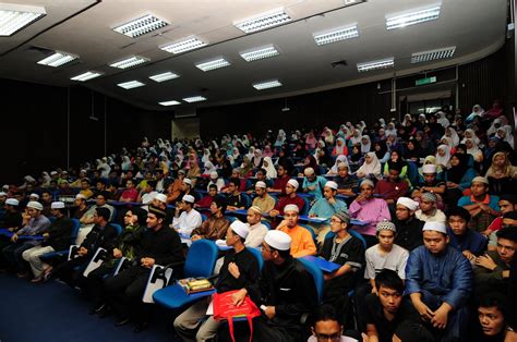 1,108,914 likes · 20,854 talking about this. InspirasiKalbu™: Mantop! Talk Ustaz Zamri di UIA Pj ...