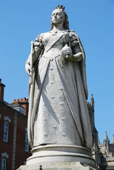 Queen Victoria This Statue Of Queen Victoria By Joseph Edg Flickr