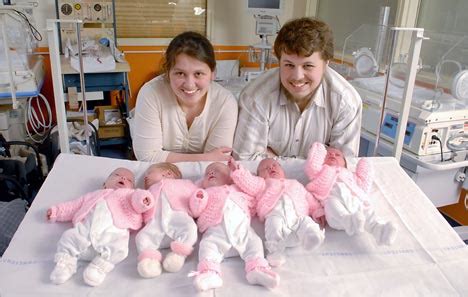 A set of septuplets born in iowa in 1997 became the first to survive infancy. Russian parents have five more reasons to smile as quins ...