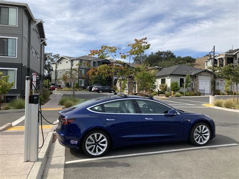 Canyon Oaks Apartments | Santa Rosa, CA | EV Station