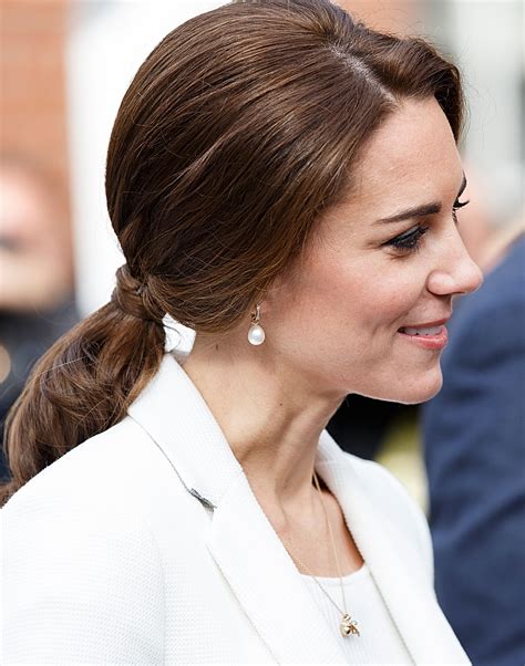 Kate Middleton Is Infatuated With These 4 Pieces Of Jewelry Who What
