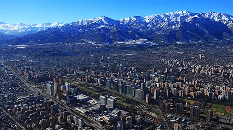 In partnership with booking, we offer a wide range of accommodation (hotels, gîtes, b&bs, campsites, apartments) in the department of your choice. Mira las fotos de Santiago tras la nevazón en un día de ...