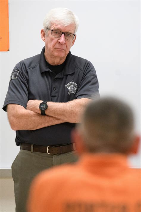 Jail inmates graduate from program to repair damaged relationships