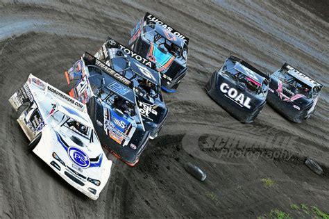 It's going to take a lot of work to make this track suitable for nascar. Lakeside Speedway (KS) 7/15 - RickSchwalliePhotos | Dirt ...
